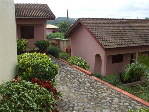 Coconut Grove Miners Lodge Obuasi Exterior photo